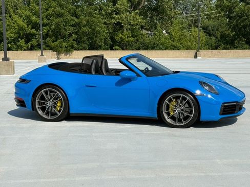 Used 2022 Porsche 911 Carrera w/ Premium Package RWD image 47