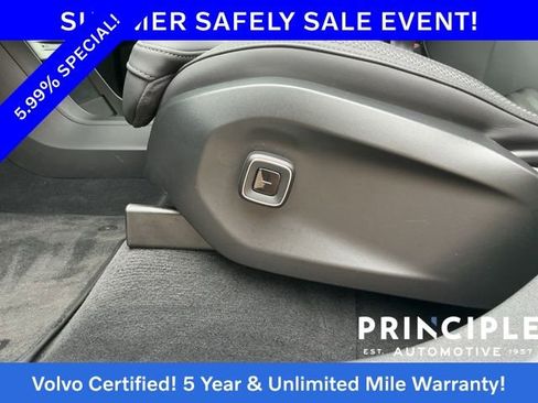 Certified 2025 Volvo EX90 Ultra AWD/4WD image 29