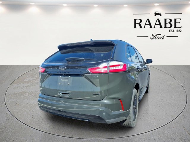 Used 2023 Ford Edge SE w/ Black Appearance Package AWD/4WD image 9