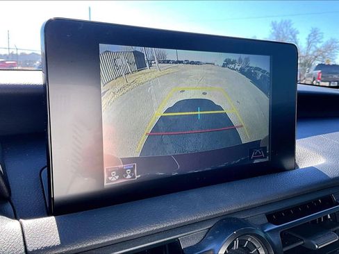 Used 2025 Lexus IS 300 w/ Comfort Package RWD image 31