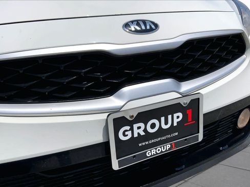 Used 2021 Kia Forte LXS FWD image 29