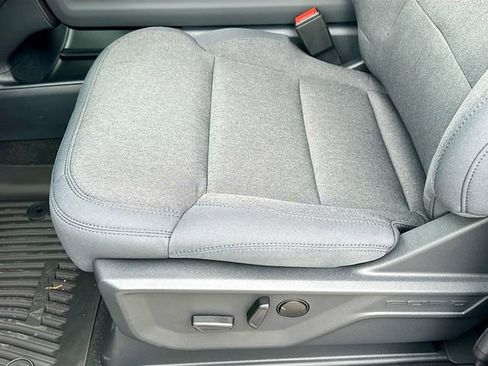 New 2026 Ford Expedition Active image 14