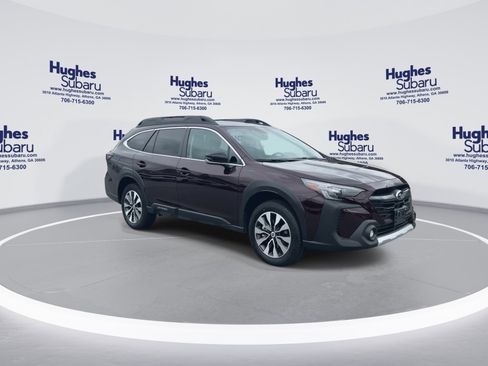 Used 2023 Subaru Outback Limited XT image 3