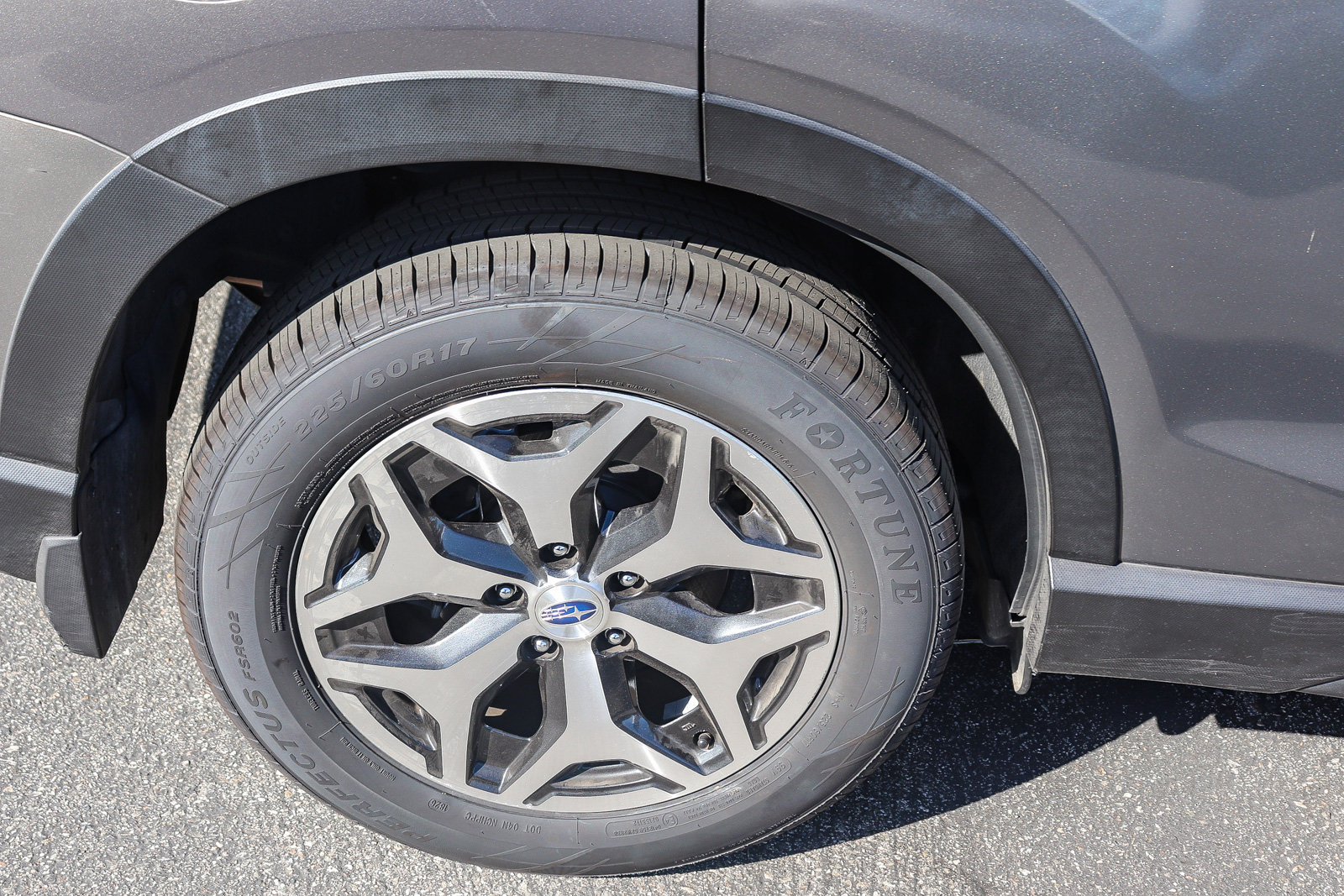 Used 2020 Subaru Forester Premium AWD/4WD image 8