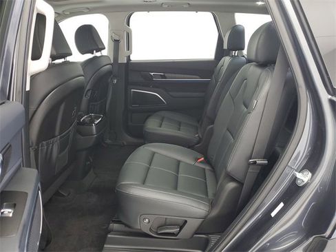 Used 2024 Kia Telluride SX image 13
