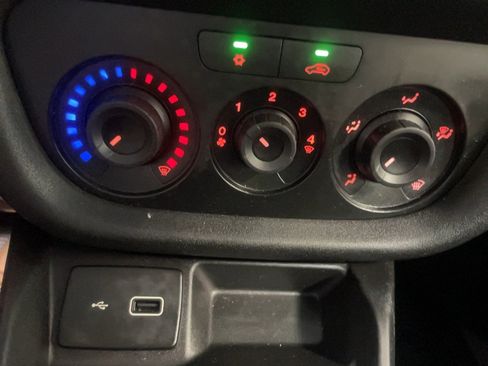 Used 2022 RAM ProMaster City Wagon image 10