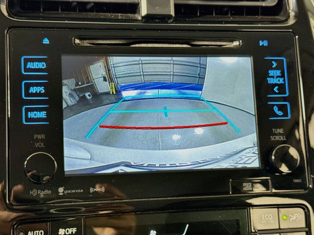 Used 2016 Toyota Prius Four FWD image 38