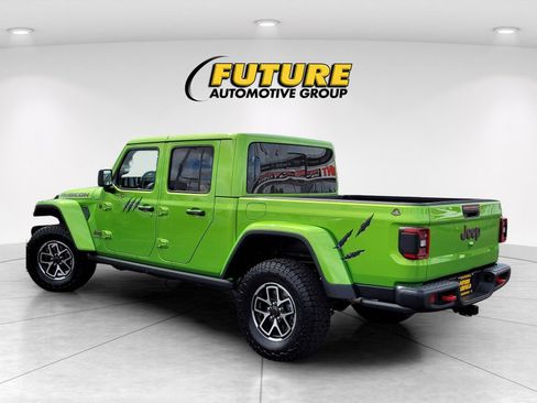 New 2025 Jeep Gladiator Rubicon image 6