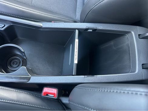 Certified 2025 Kia Niro EX image 29