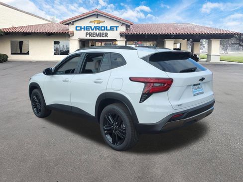 New 2026 Chevrolet Trax ACTIV w/ Sunroof Package FWD image 6