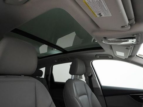 Used 2023 Audi Q7 3.0T Premium Plus image 23