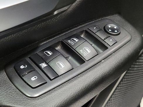 Used 2019 RAM 1500 Tradesman image 27