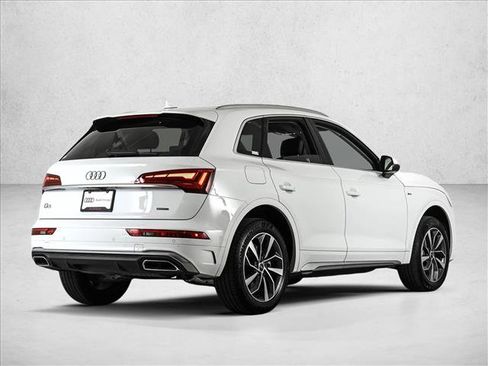 Used 2023 Audi Q5 2.0T Premium Plus w/ Premium Plus Package AWD/4WD image 5