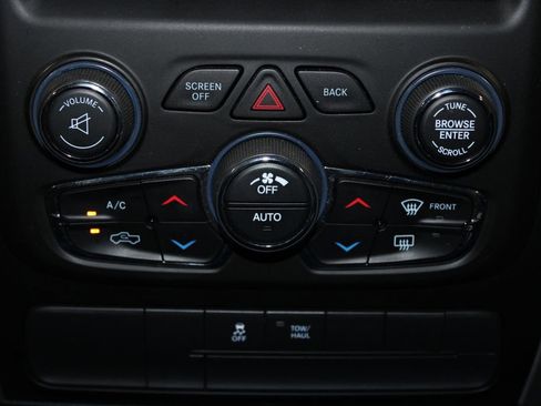 Used 2019 RAM 1500 Express w/ Express Value Package image 31