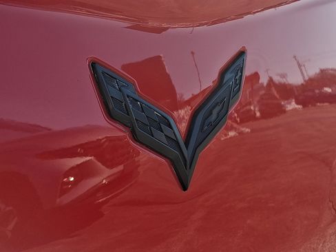 Used 2017 Chevrolet Corvette Stingray w/ Battery Protection Package image 29