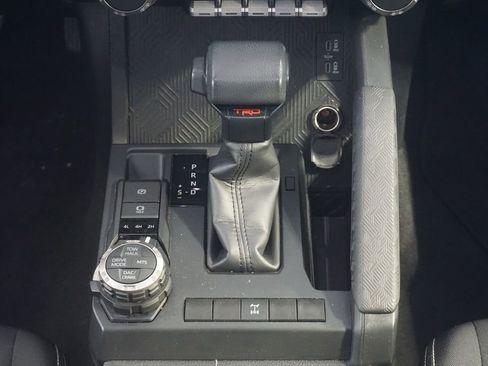 Used 2024 Toyota Tacoma TRD Off-Road AWD/4WD image 26