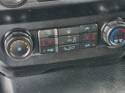 Used 2019 Ford F150 XLT w/ Equipment Group 302A Luxury AWD/4WD image 36