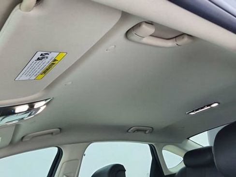 Used 2024 Genesis G80 image 55