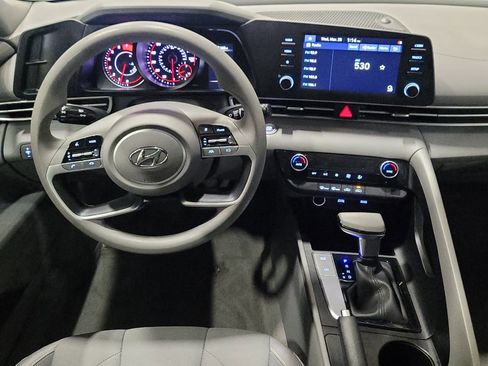 Used 2023 Hyundai Elantra SEL image 22