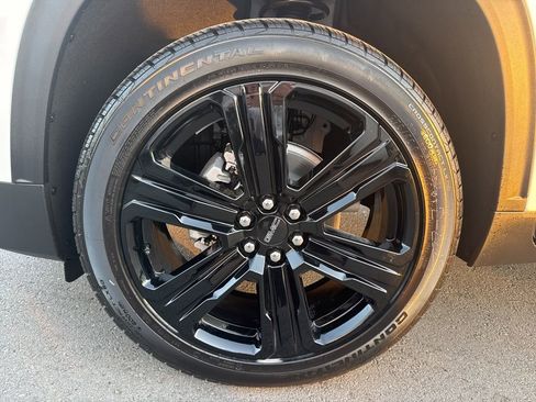 New 2026 GMC Acadia Elevation w/ Black Edition image 37