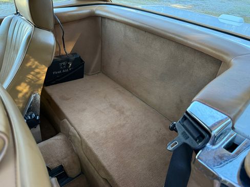 Used 1989 Mercedes-Benz 560 SL image 14