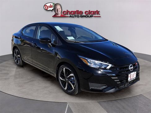 New 2025 Nissan Versa SR w/ Trunk Package image 8