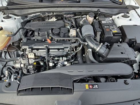 Used 2023 Kia K5 LXS image 29