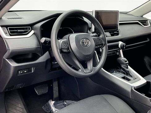 Used 2024 Toyota RAV4 LE image 14