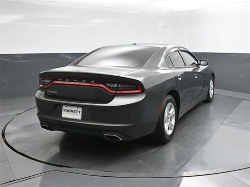 Used 2020 Dodge Charger SXT image 30