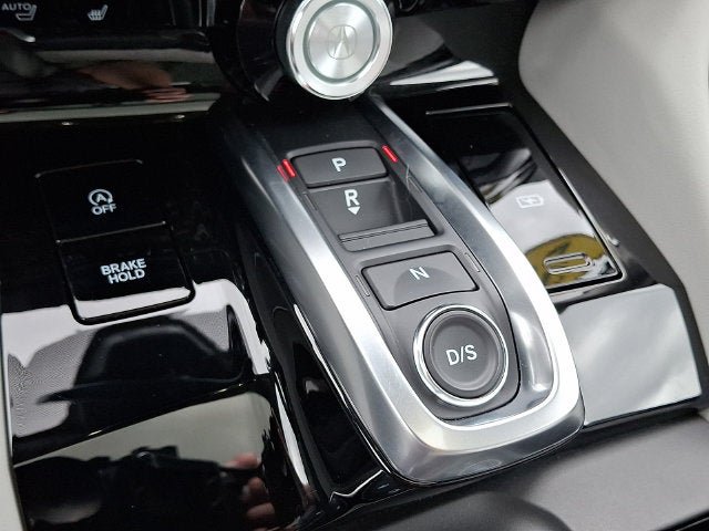 Used 2024 Acura MDX w/ Technology Package AWD/4WD image 15