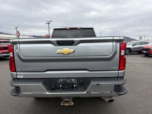 Used 2024 Chevrolet Silverado 2500 LTZ w/ LTZ Convenience Package AWD/4WD image 7