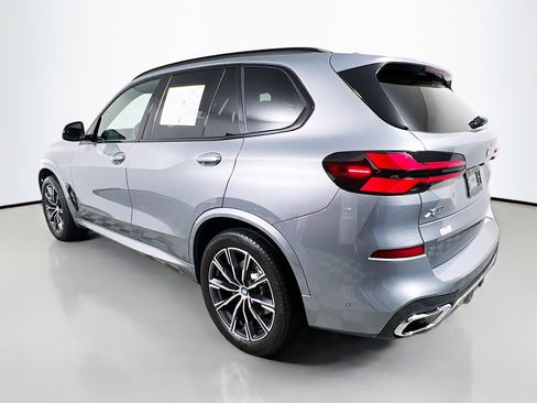 Used 2024 BMW X5 sDrive40i w/ M Sport Package image 8