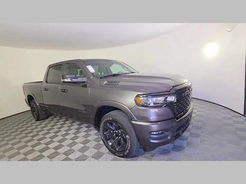 Used 2025 RAM 1500 Big Horn RWD image 34