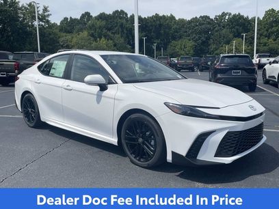 New 2026 Toyota Camry SE w/ Convenience Package
