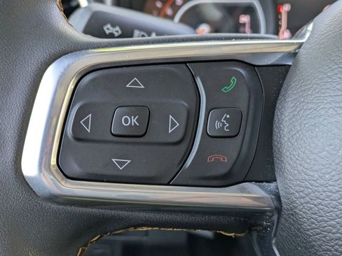 Used 2024 Jeep Wrangler Sahara image 36