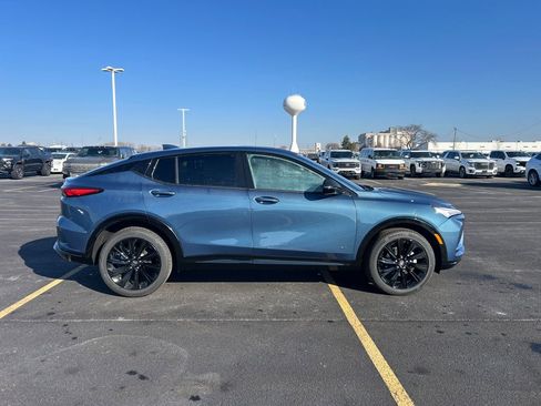 New 2026 Buick Envista Sport Touring FWD image 10