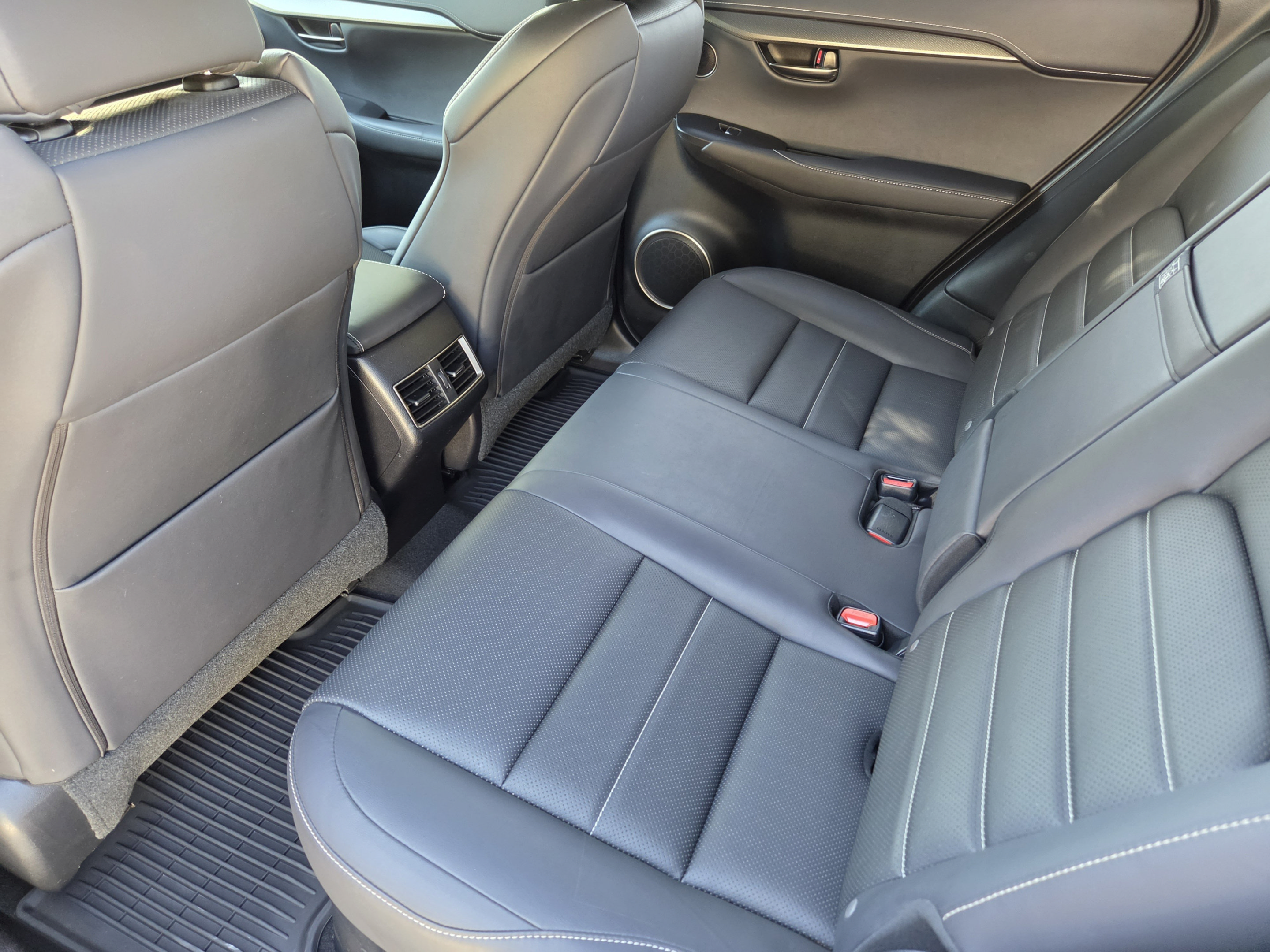 Used 2019 Lexus NX 300 F Sport w/ F Sport Premium Package FWD image 30