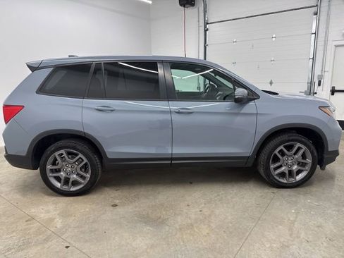 Used 2023 Honda Passport EX-L image 4