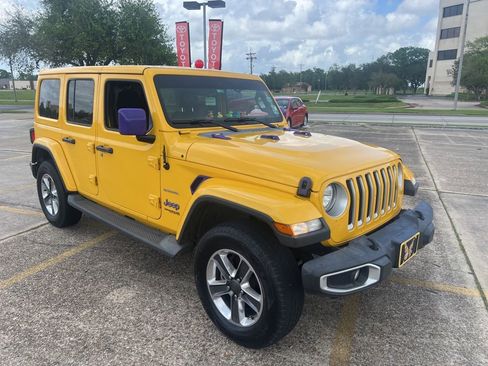Used 2020 Jeep Wrangler Unlimited Sahara w/ Uconnect 4C Nav & Sound Group image 1