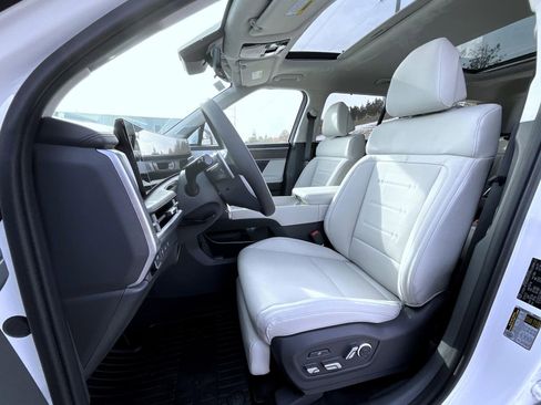 New 2026 Hyundai Santa Fe Calligraphy AWD/4WD image 10