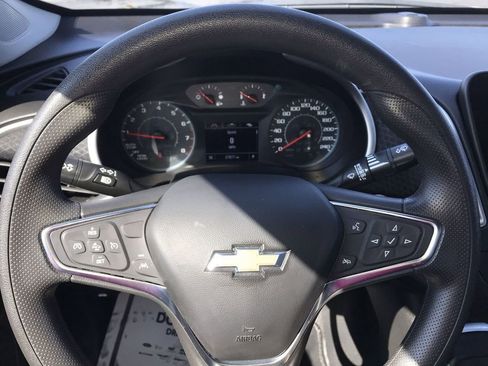 Used 2024 Chevrolet Malibu LT image 14