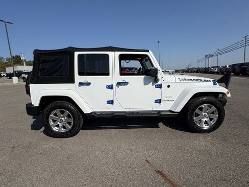 Used 2015 Jeep Wrangler Unlimited Sahara w/ Connectivity Group image 6