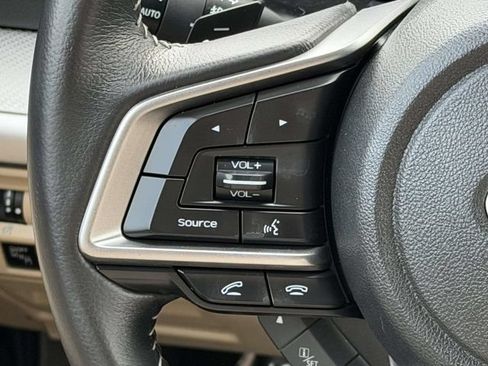 Used 2018 Subaru Outback 2.5i Premium AWD/4WD image 17