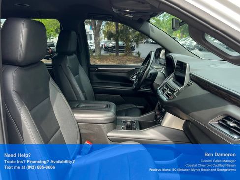 Used 2022 Chevrolet Suburban LT AWD/4WD image 25
