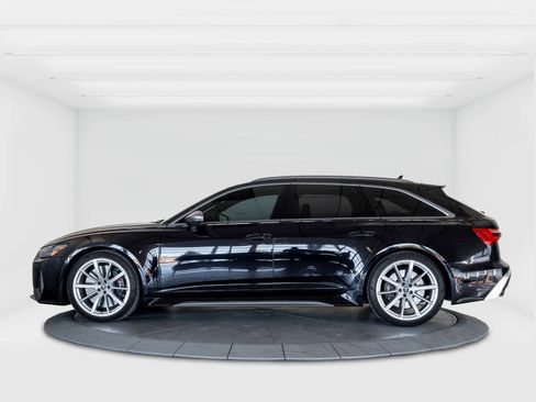 Used 2024 Audi RS 6 performance image 2