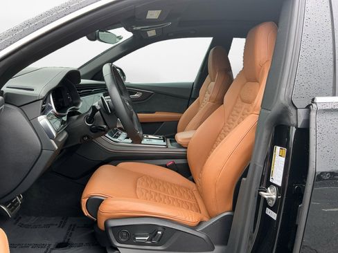 Used 2022 Audi RS Q8 image 11