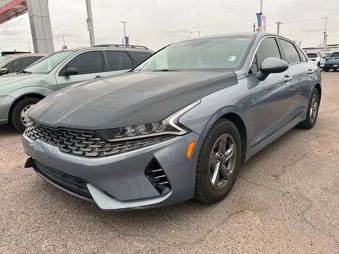 Used 2022 Kia K5 LXS image 3