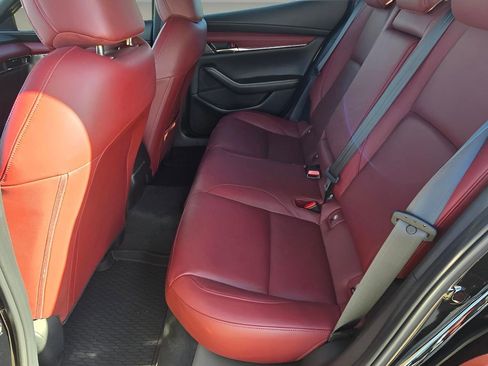 Used 2025 MAZDA MAZDA3 Hatchback w/Premium Plus Pkg image 14