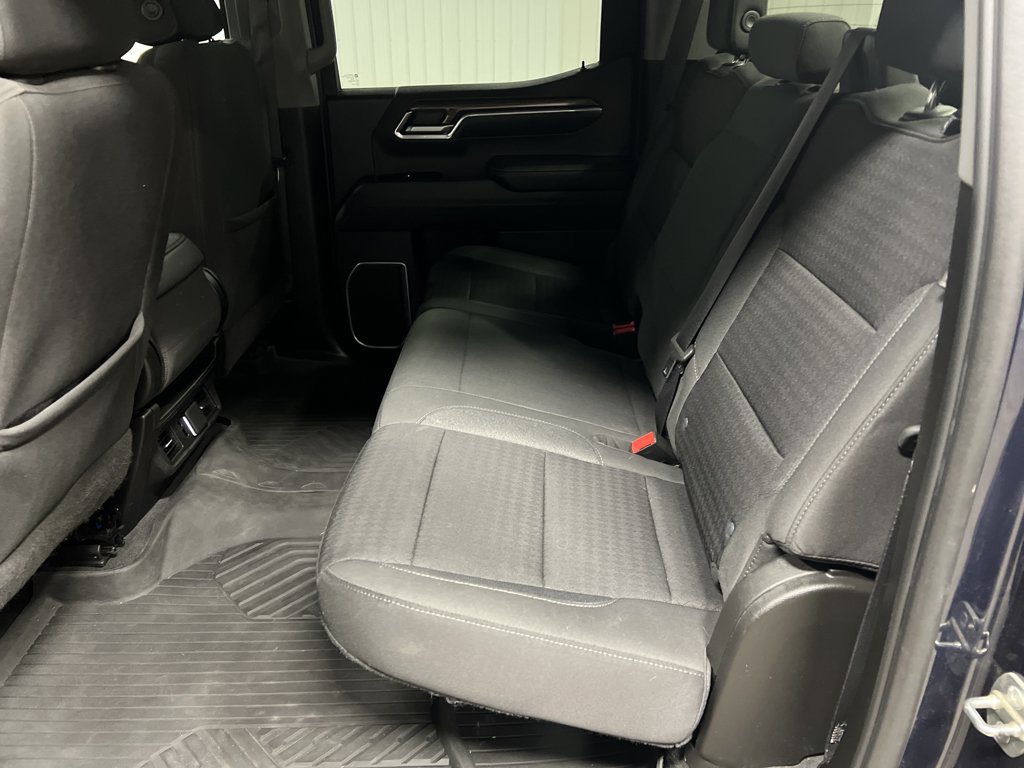 Certified 2022 Chevrolet Silverado 1500 RST AWD/4WD image 14