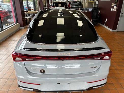 Used 2022 Kia K5 GT-Line w/ GT-Line FWD Premium Package image 12